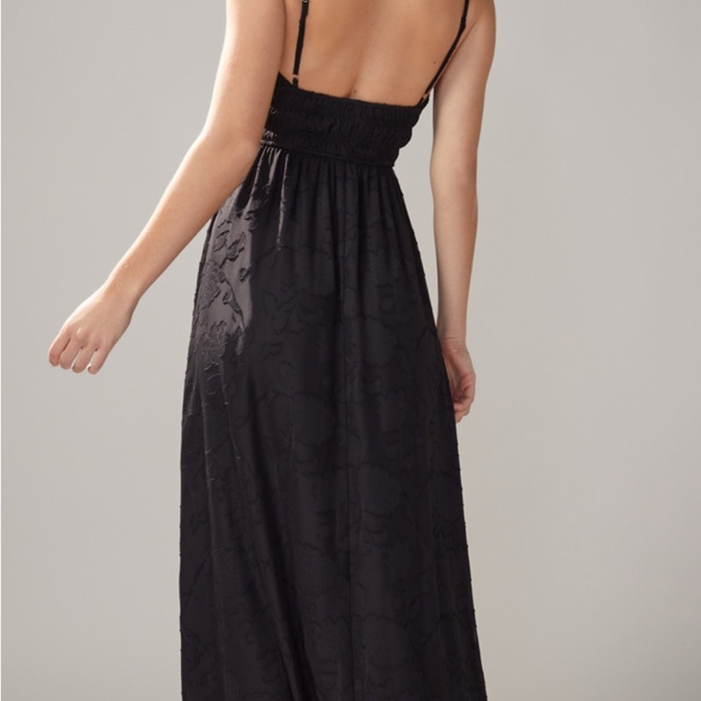 Francesca's Collections Black Floral Maxi Dress